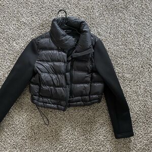 Zara Black Cropped Puffer Jacket